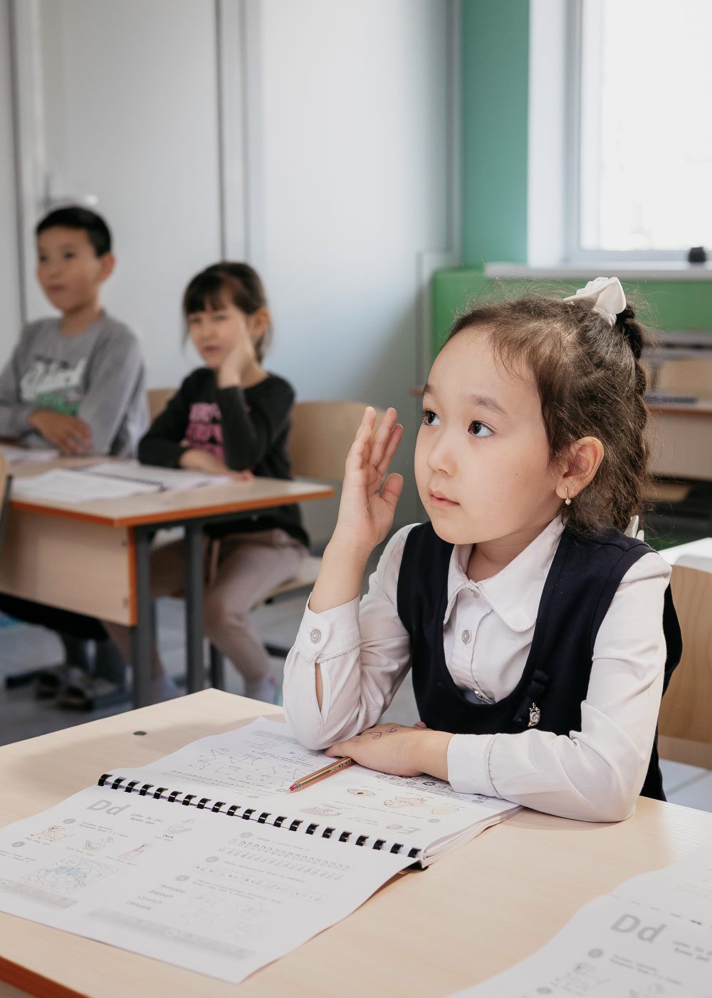 QEMEL kids сабақта